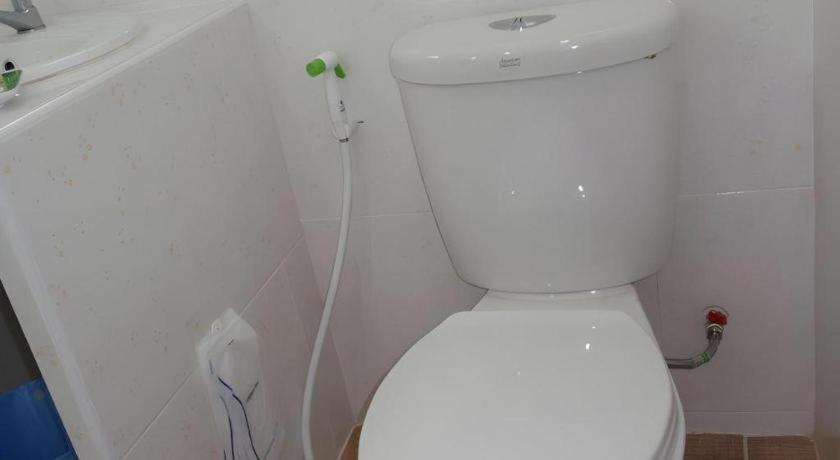 Yamjan Place Surat Thani Bagian luar foto
