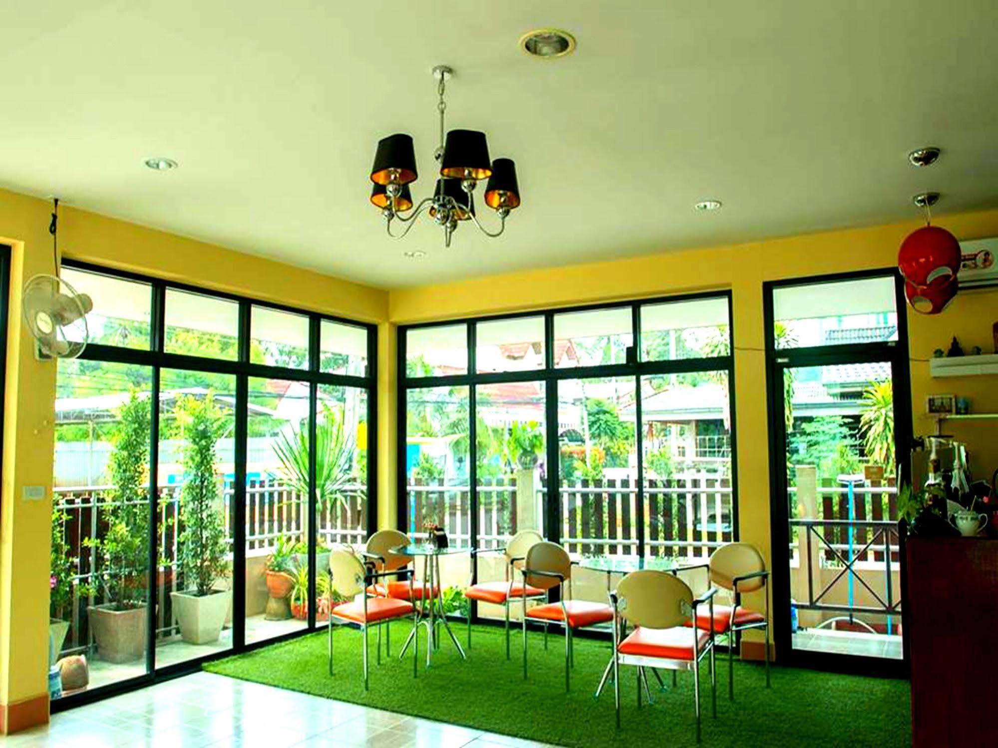 Yamjan Place Surat Thani Bagian luar foto